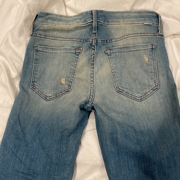 MOTHER The Looker Crop Jean in Shakewell - Picture 8 of 8